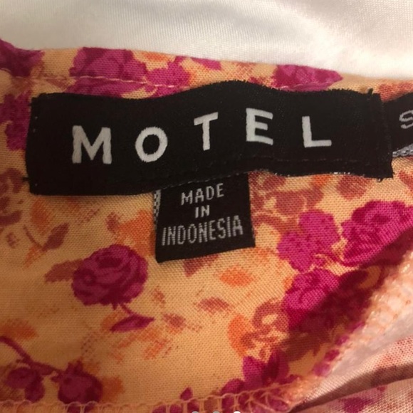 Motel Gaelle Skirt - Picture 3 of 3